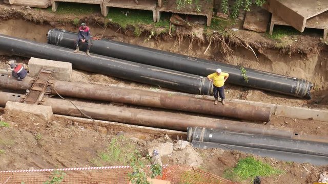 pipeline construction time lapse