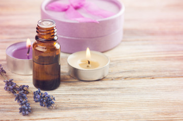 Obraz na płótnie Canvas SPA composition with essential oil, lavender flowers