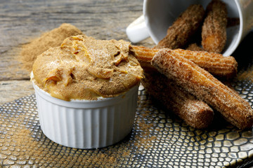 Churros with dulce de leche