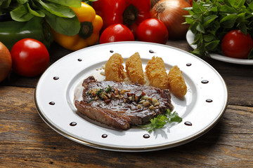 Steak with fries