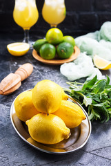 lemons with mint