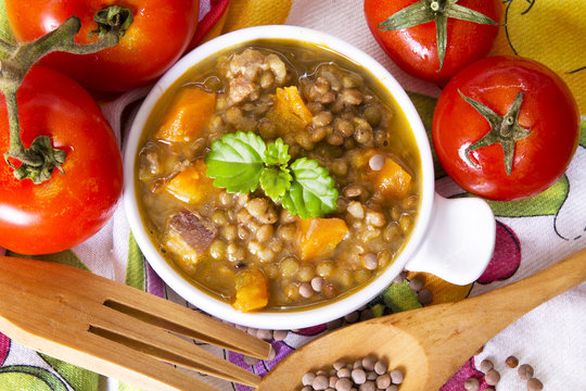 delicious lentil stew with tomato