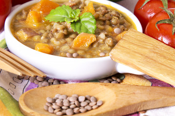 lentil casserole with tomatoes and peppers