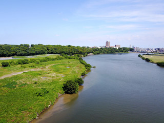 市川市の江戸川上空