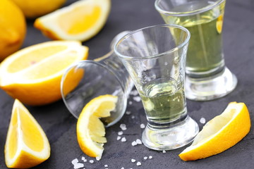 Alcohol lemon drink