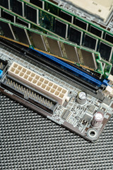 Computerchip, Technology and Electronics Industry