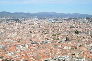 Fototapeta na wymiar Urbanisation à Marseille