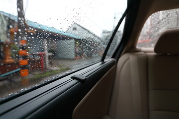 rain drop on window vehicle car