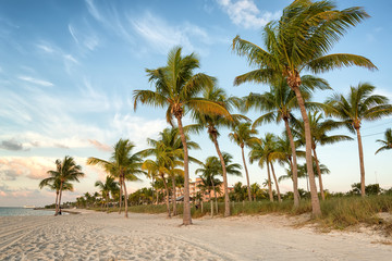 Fototapeta na wymiar Sunrise on the Smathers beach - Key West, Florida