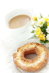 Old fashion donut and cafe latte