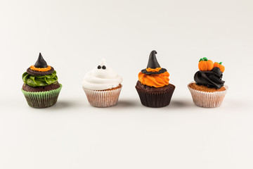 spooky halloween cupcakes