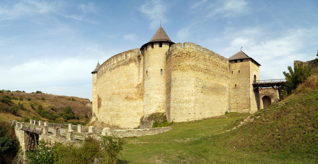 Fototapeta na wymiar Medieval fortress in Khotyn, Ukraine