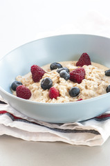 oatmeal porridge with berries