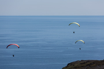 Paragliding bei Vik in Island