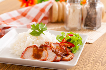 Khao Moo Daeng
