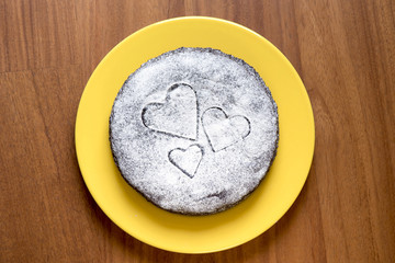 Cocoa cake with velvety sugar hearts
