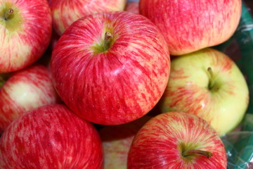 Apples in bulk