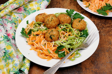 Spaghetti with cheese and meatballs