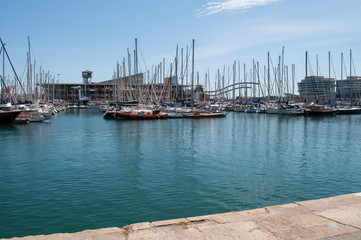 Fototapeta na wymiar harbor of Barcelona in Spain