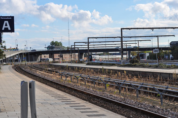 Fototapeta na wymiar platforms at Aalborg train station in Denmark