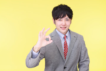 喜ぶビジネスマン