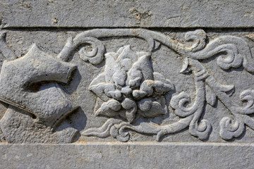 The sculpture of local architecture