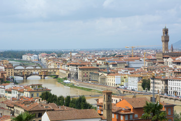 Fototapeta na wymiar panorama of the city of florence, domes of the renaissance