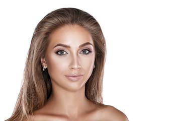 Fototapeta premium portrait of a beautiful brunette woman with makeup