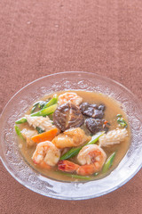 Stir-fried seafood