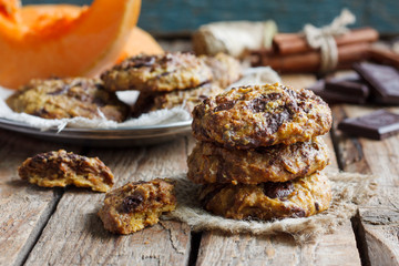 pumpkin cookies with chocolate
