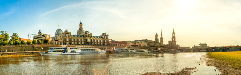 Dresden, Elbuferpanorama