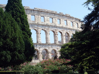 Fototapeta na wymiar Amphitheater in Pula