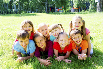 Fototapeta premium Kids outside in park