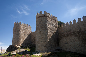 Fototapeta na wymiar Muralla de la ciudad de Ávila, España