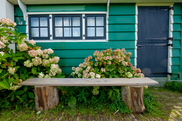 Fassade eines Holzhauses