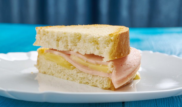 Ham Omelet Grilled Cheese Sandwich