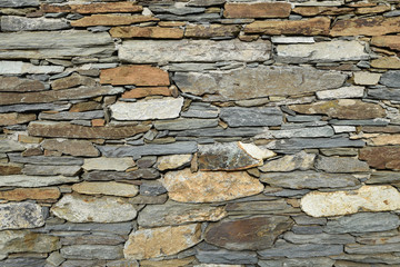 Mur en pierre sèche dans le cap Corse
