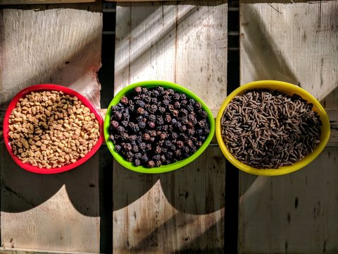 fenugreek, pepper, cumin seeds