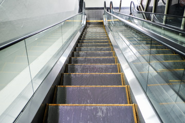 escalator shopping mall