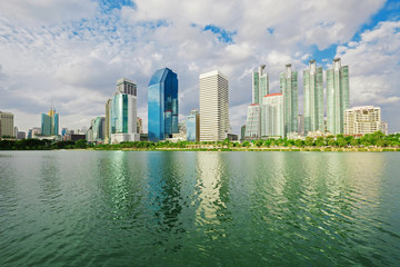 Fototapeta premium Bangkok city downtown
