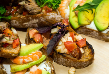 snacks, sandwiches