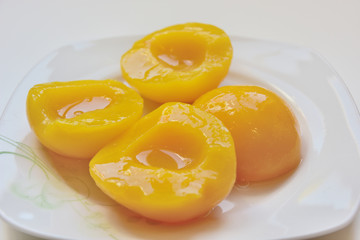 pickled peaches