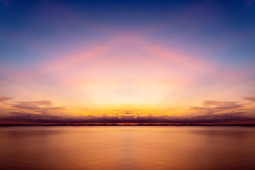 Fototapeta premium The sky and the lake in the twilight after sunset.