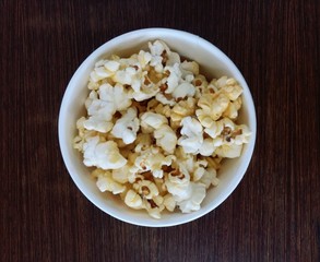Popcorn in a white blow