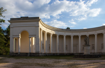 Obraz premium The Three Gracie Temple