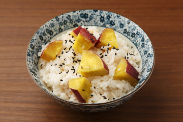 さつまいもご飯