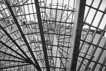 Fototapeta premium Metallic spiral staircase
