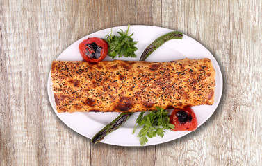 Meat pide