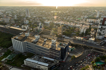 Fototapeta na wymiar Sunrise over city in Bangkok Thailand