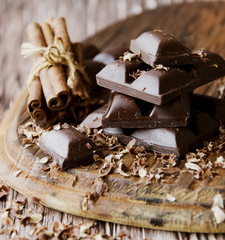 pieces of chocolate with nuts and cinnamon